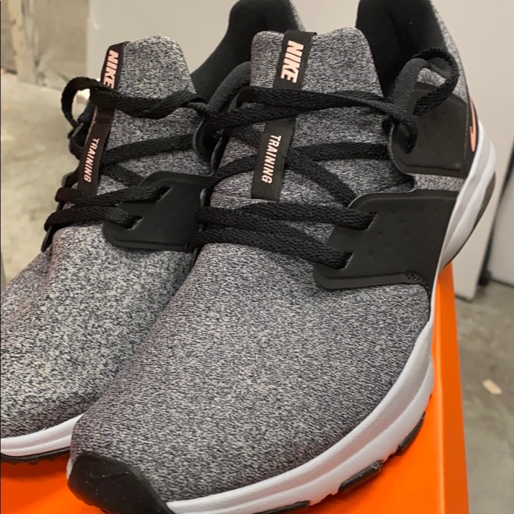 Nike Air Bella Tr